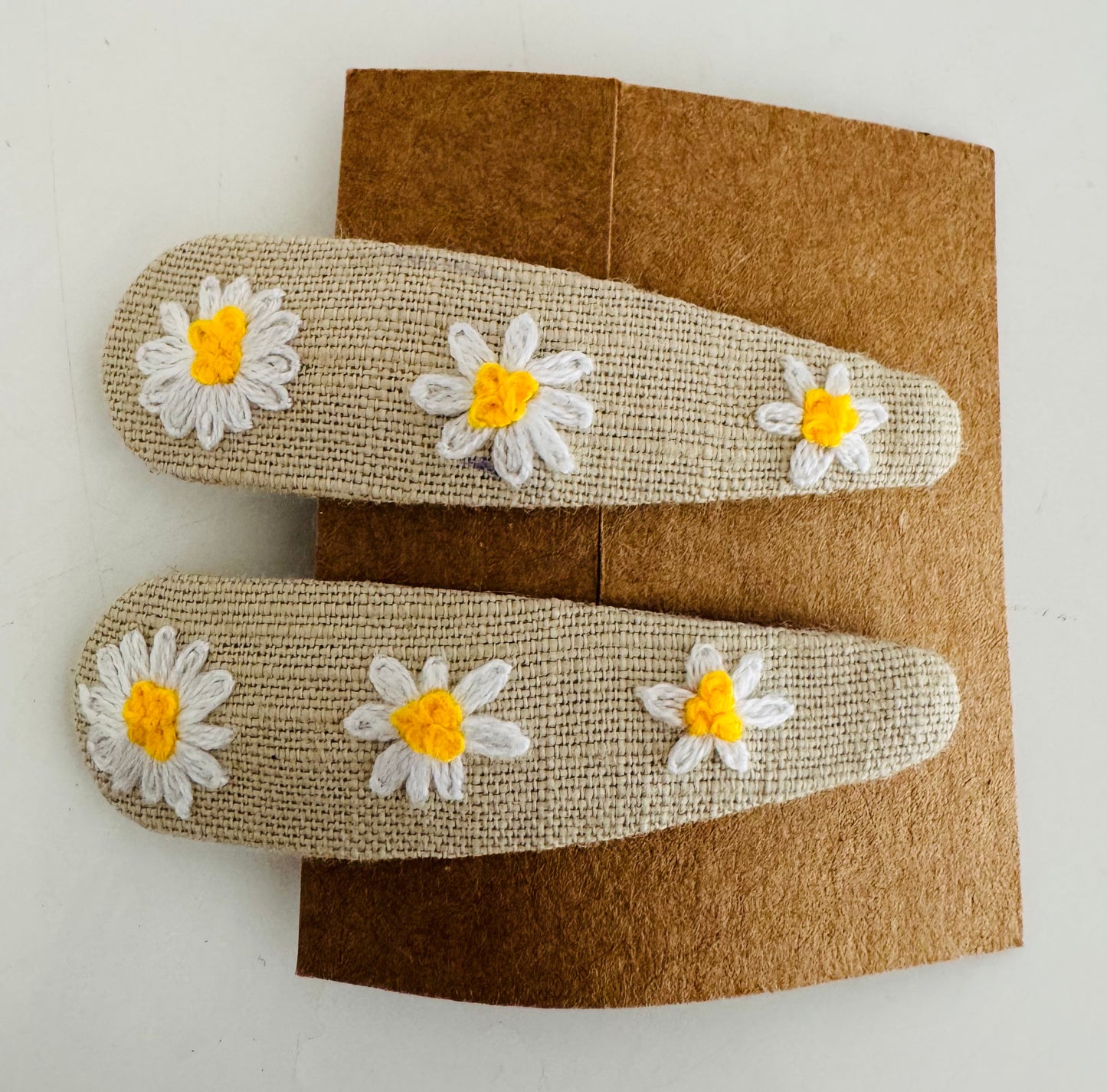 Haar Spangen Weisse Blumen